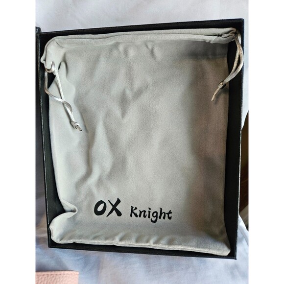 OX Kight A6 Leather Cover with 2 snaps to expand and back pocket (Pink) - Picture 4 of 4